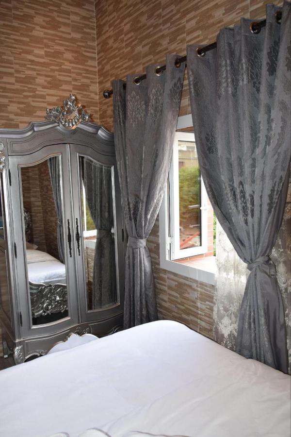 El Biar Ghazalle Oasis Hotel Gb מראה חיצוני תמונה