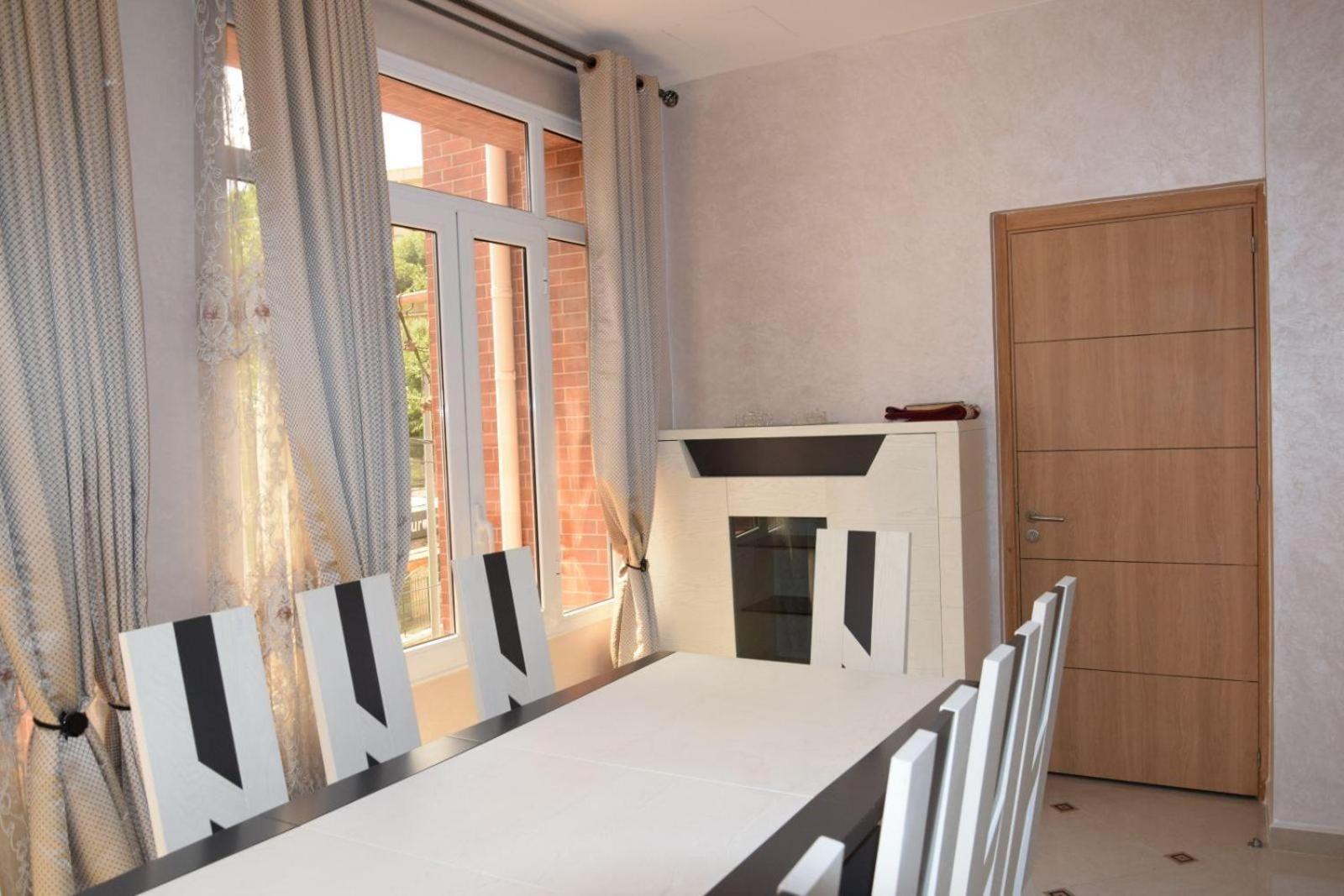 El Biar Ghazalle Oasis Hotel Gb מראה חיצוני תמונה