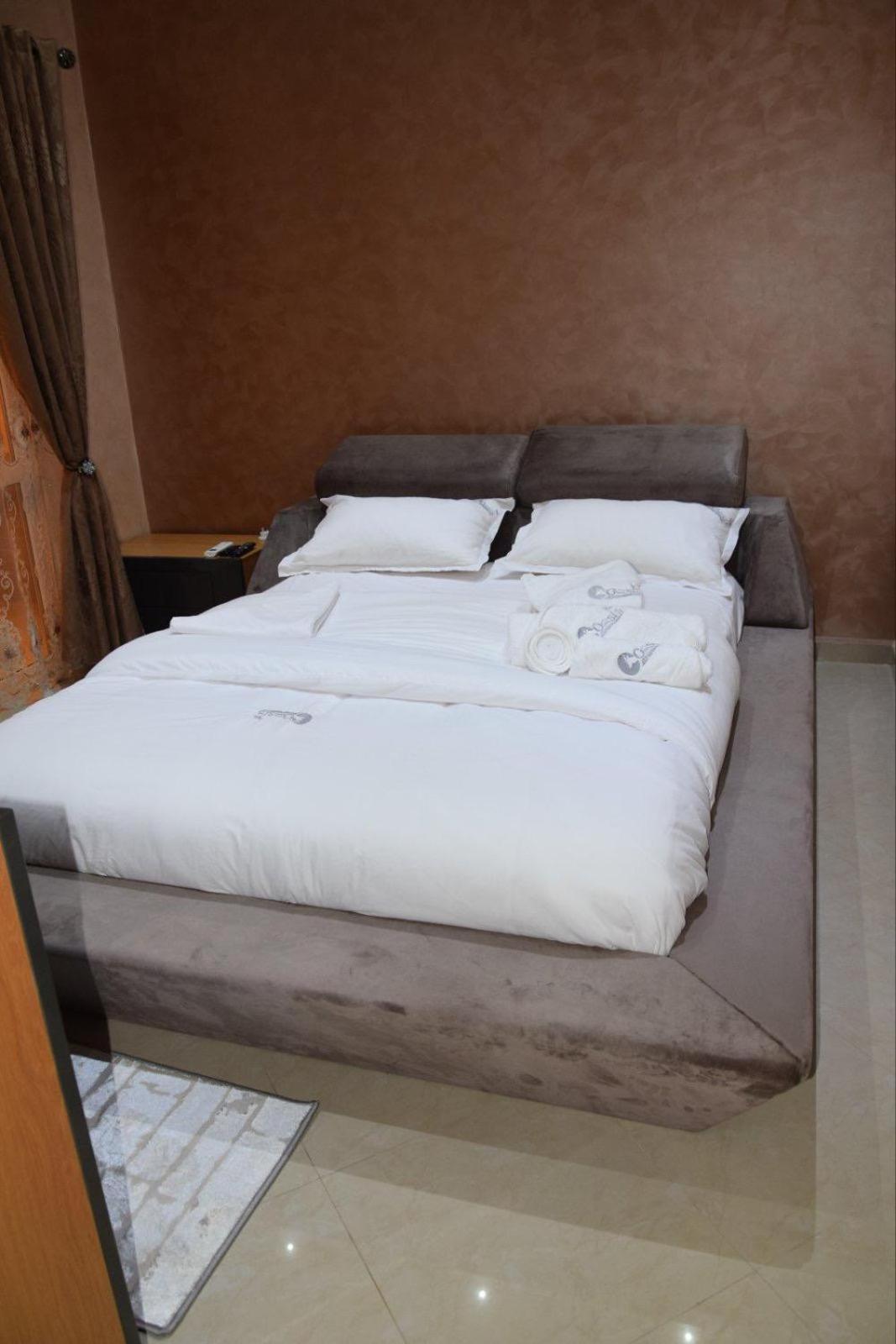 El Biar Ghazalle Oasis Hotel Gb מראה חיצוני תמונה